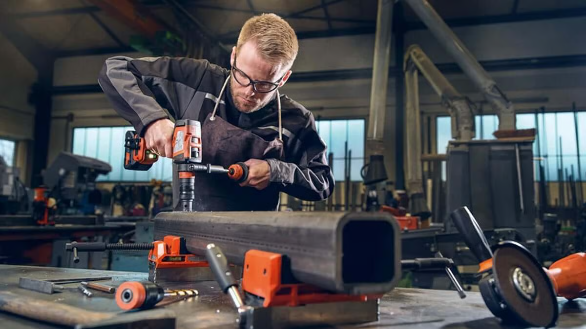 Table Saw vs. Miter Saw: Which Is Right for Your Projects?